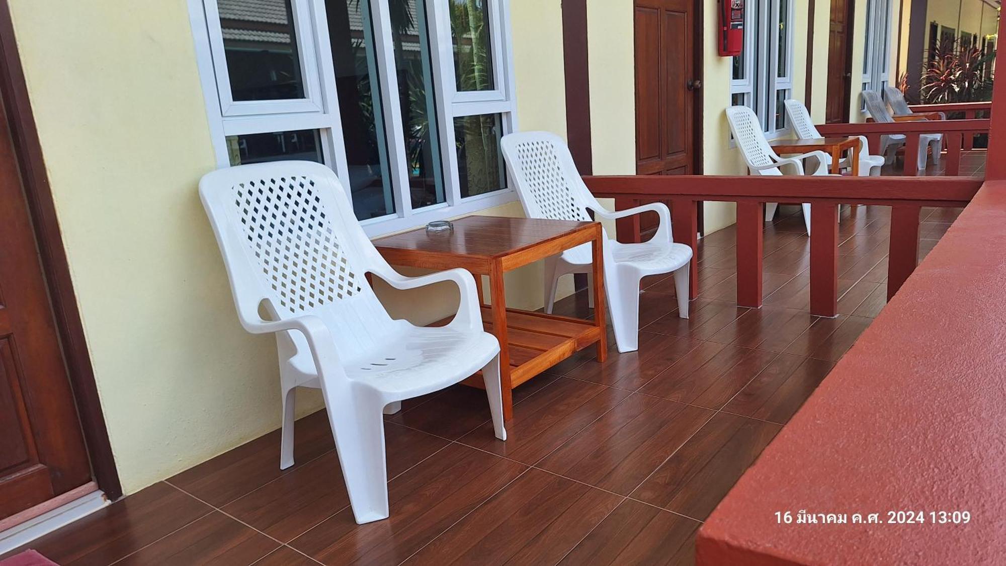 Sleep In Lanta Resort Koh Lanta Ngoại thất bức ảnh